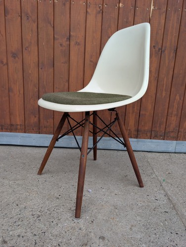Charles eames fiberglas stuhl - charles,