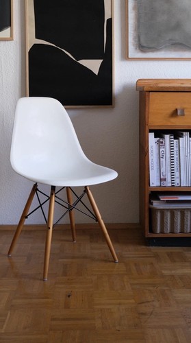 Vitra eames plastic - eames, side