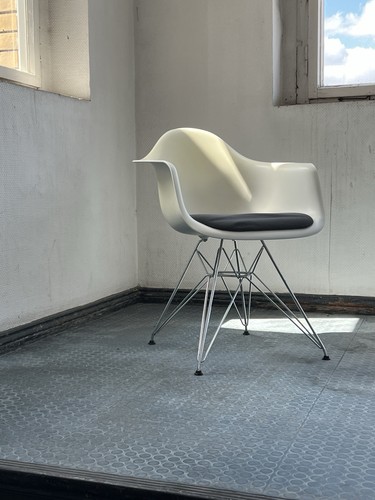 Vitra armchair dar - vitra, eames